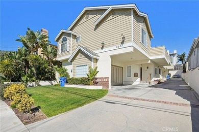 Beach Townhome/Townhouse For Sale in Redondo Beach, California
