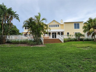 Beach Home For Sale in Fort Pierce, Florida