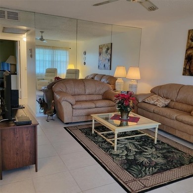 Beach Condo For Sale in Deerfield Beach, Florida