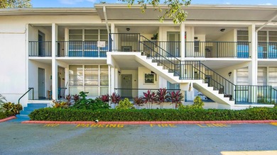 Beach Condo For Sale in Belleair Beach, Florida