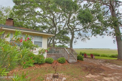 Beach Home For Sale in Sunset Beach, North Carolina