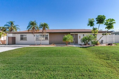 Beach Home Sale Pending in St. Petersburg, Florida