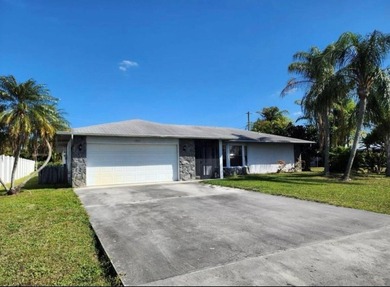 Beach Home For Sale in Port Saint Lucie, Florida