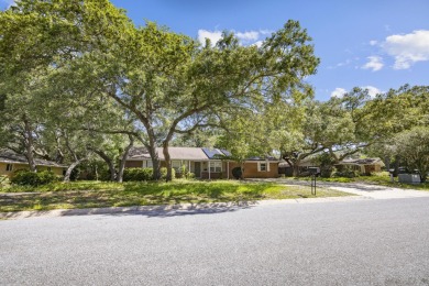 Beach Home For Sale in Fort Walton Beach, Florida