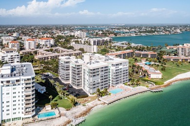 Beach Condo For Sale in Marco Island, Florida