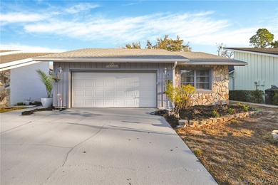 Beach Home For Sale in Homosassa, Florida