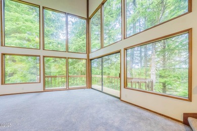 Beach Home For Sale in Gleneden Beach, Oregon