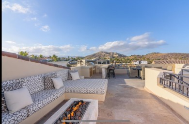 Beach Condo For Sale in Palmilla-Inland,