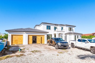 Beach Home For Sale in Delray Beach, Florida