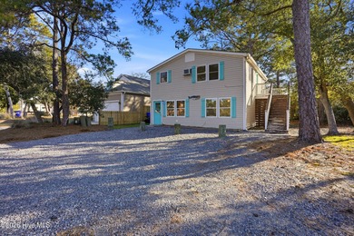 Beach Home For Sale in Oak Island, North Carolina