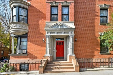 Beach Home Sale Pending in Brooklyn, New York
