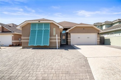 Beach Home For Sale in Corpus Christi, Texas