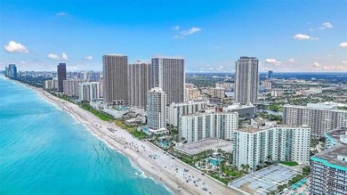 Beach Condo For Sale in Hollywood, Florida
