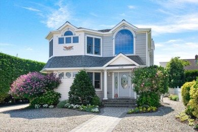 Beach Home For Sale in Stone Harbor, New Jersey
