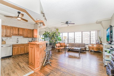 Beach Home For Sale in Staten Island, New York