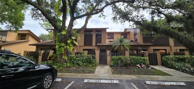 Beach Condo For Sale in Tamarac, Florida