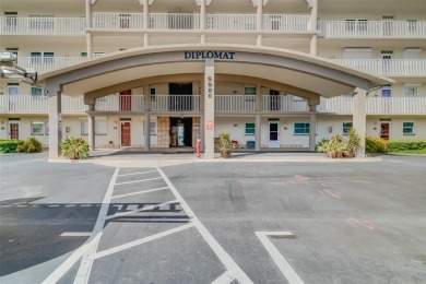 Beach Condo For Sale in Gulfport, Florida