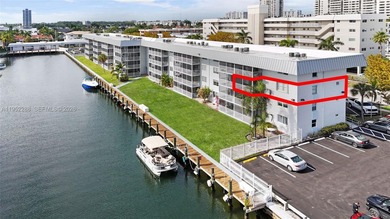 Beach Condo For Sale in North Miami Beach, Florida