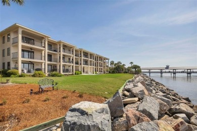 Beach Condo For Sale in Saint Simons, Georgia
