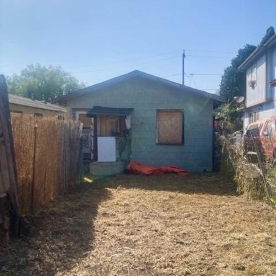 Beach Home For Sale in Santa Barbara, California