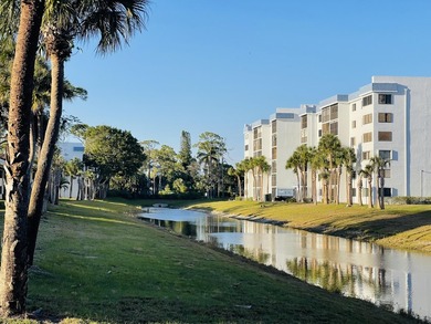 Beach Condo For Sale in Lake Worth, Florida
