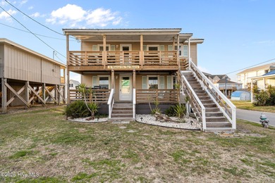 Beach Home For Sale in Carolina Beach, North Carolina