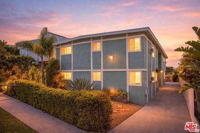 Beach Home For Sale in Santa Monica, California
