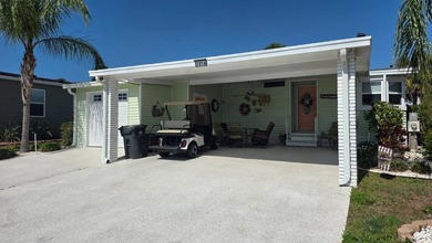 Beach Home For Sale in Ruskin, Florida