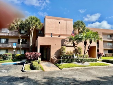 Beach Condo For Sale in Tamarac, Florida