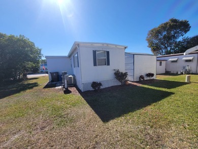 Beach Home For Sale in West Palm Beach, Florida