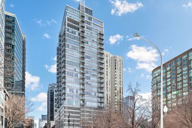 Beach Condo Sale Pending in Chicago, Illinois