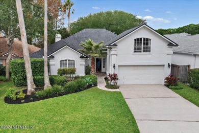 Beach Home For Sale in Ponte Vedra Beach, Florida