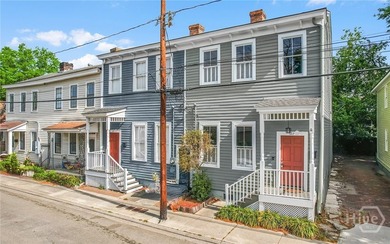 Beach Townhome/Townhouse For Sale in Savannah, Georgia
