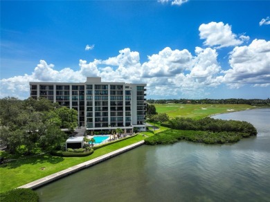 Beach Condo For Sale in Belleair Beach, Florida