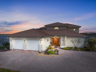 Beach Home For Sale in Vero Beach, Florida