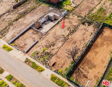 Beach Lot Sale Pending in Pacific Palisades, California