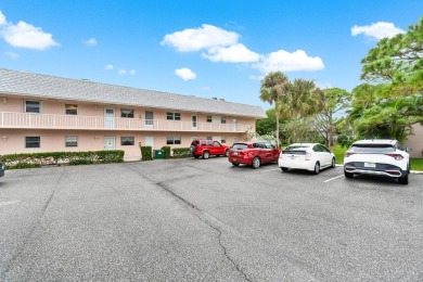 Beach Condo For Sale in Tequesta, Florida