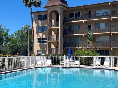 Beach Condo For Sale in Belleair Beach, Florida