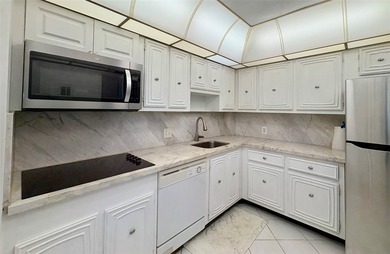 Beach Condo For Sale in Pompano Beach, Florida