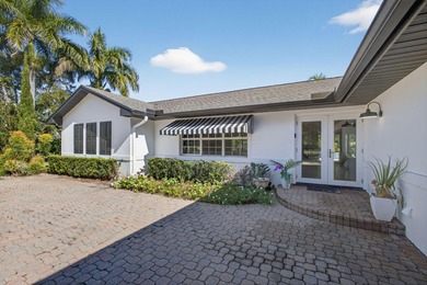 Beach Home For Sale in Palm Beach Gardens, Florida