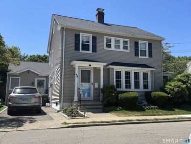 Beach Home Active Under Contract in Milford, Connecticut