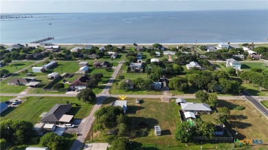 Beach Home For Sale in Seadrift, Texas