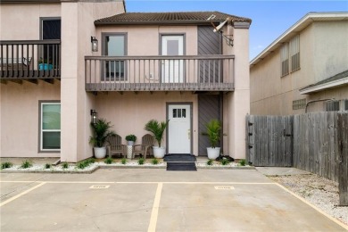 Beach Townhome/Townhouse For Sale in Corpus Christi, Texas