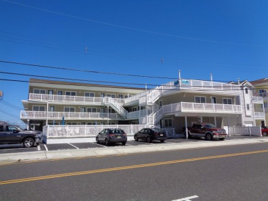 Beach Condo For Sale in North Wildwood, New Jersey