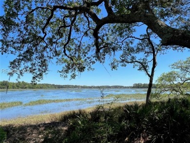 Beach Lot Active Under Contract in Bluffton, South Carolina