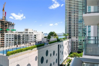 Beach Condo For Sale in Miami, Florida