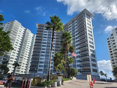 Beach Condo For Sale in Fort Lauderdale, Florida