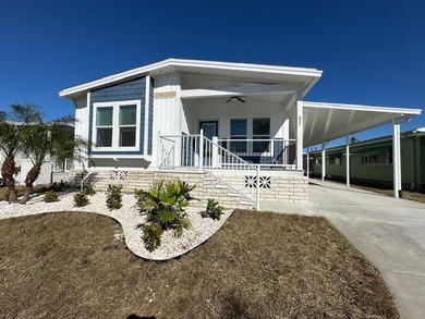 Beach Home For Sale in Venice, Florida