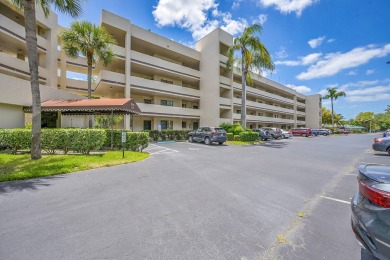 Beach Condo For Sale in Lake Worth, Florida