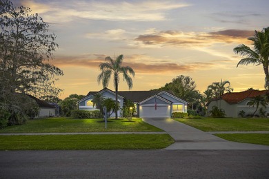 Beach Home For Sale in Lake Worth, Florida